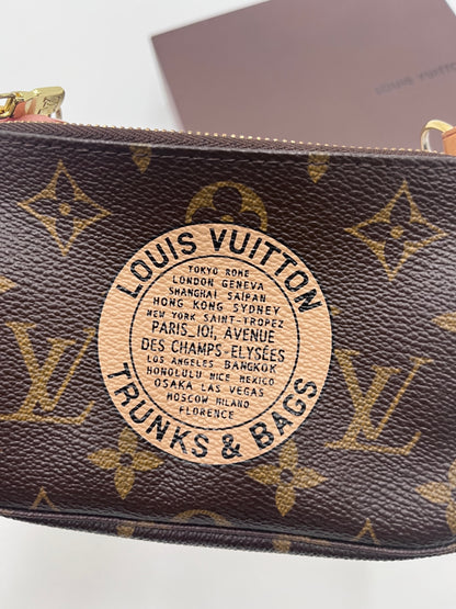 Louis Vuitton Mini Pochette