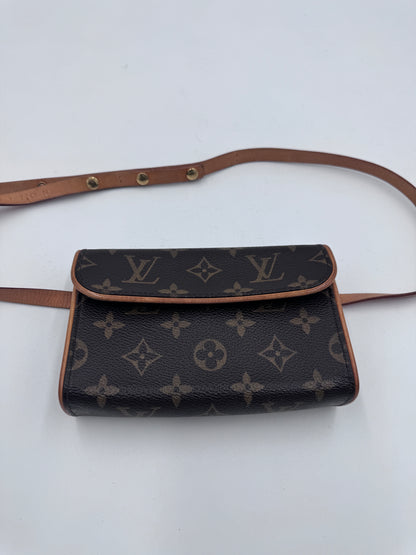 Louis Vuitton Pochette Florentine