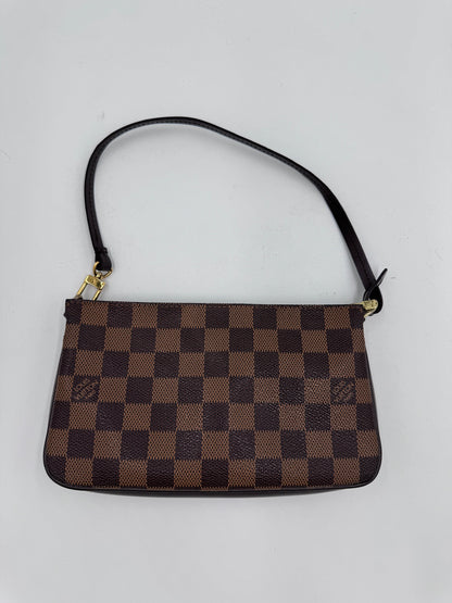 Louis Vuitton Pochette