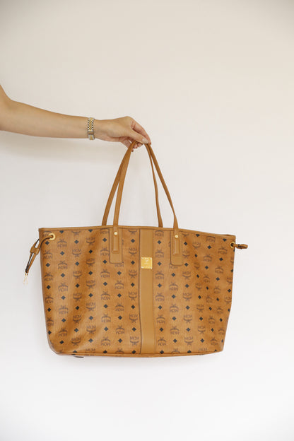 MCM Shopper