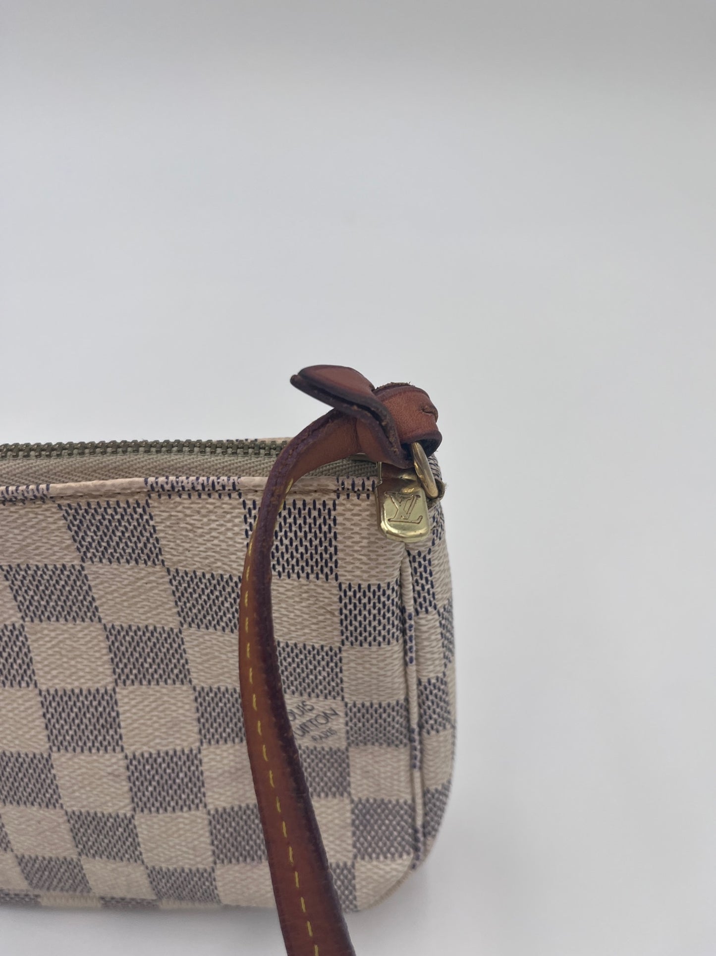 Louis Vuitton Pochette