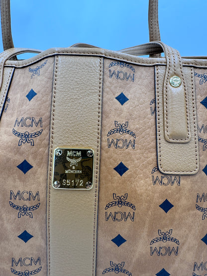 MCM Shopper