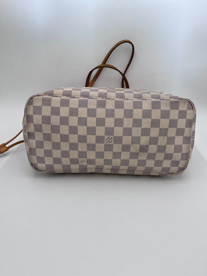 Louis Vuitton Neverfull