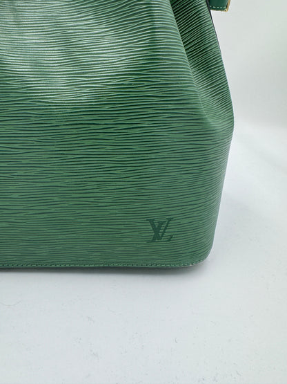 Louis Vuitton Petite Noè