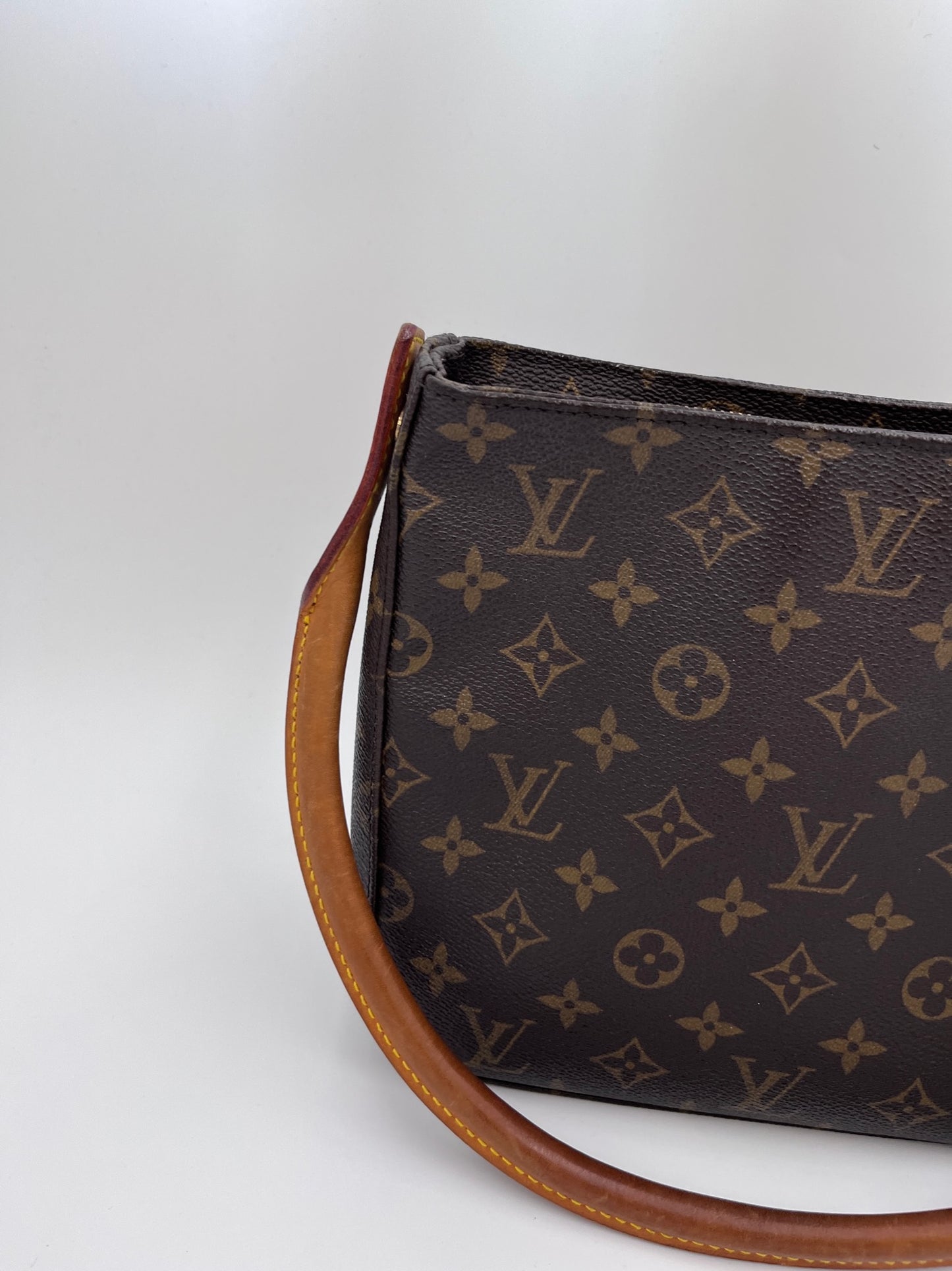 Louis Vuitton Looping