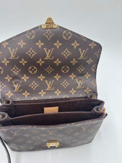 Louis Vuitton Pochette Metis