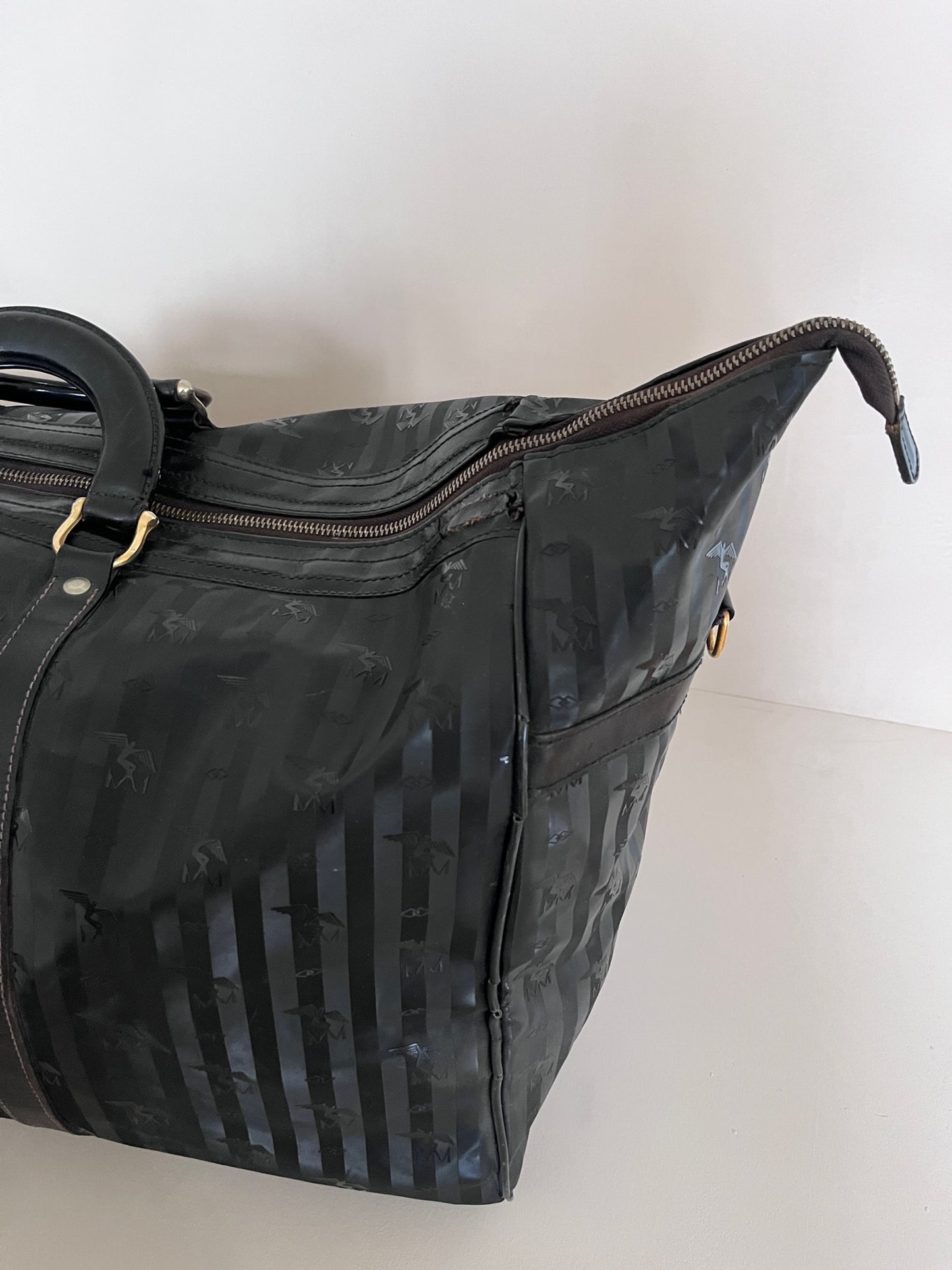 Maison Mollerus travel bag