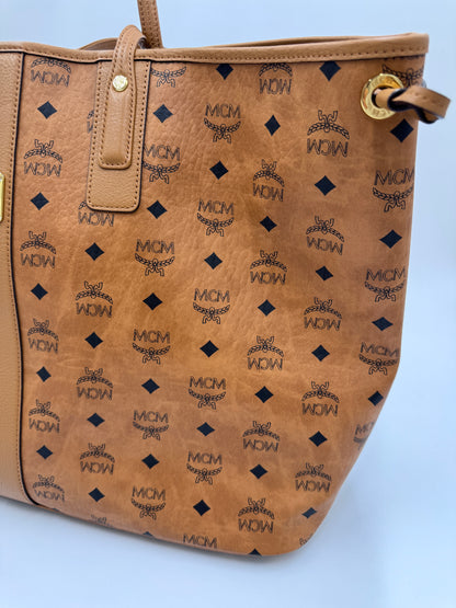 MCM Shopper