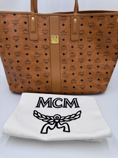 MCM Shopper