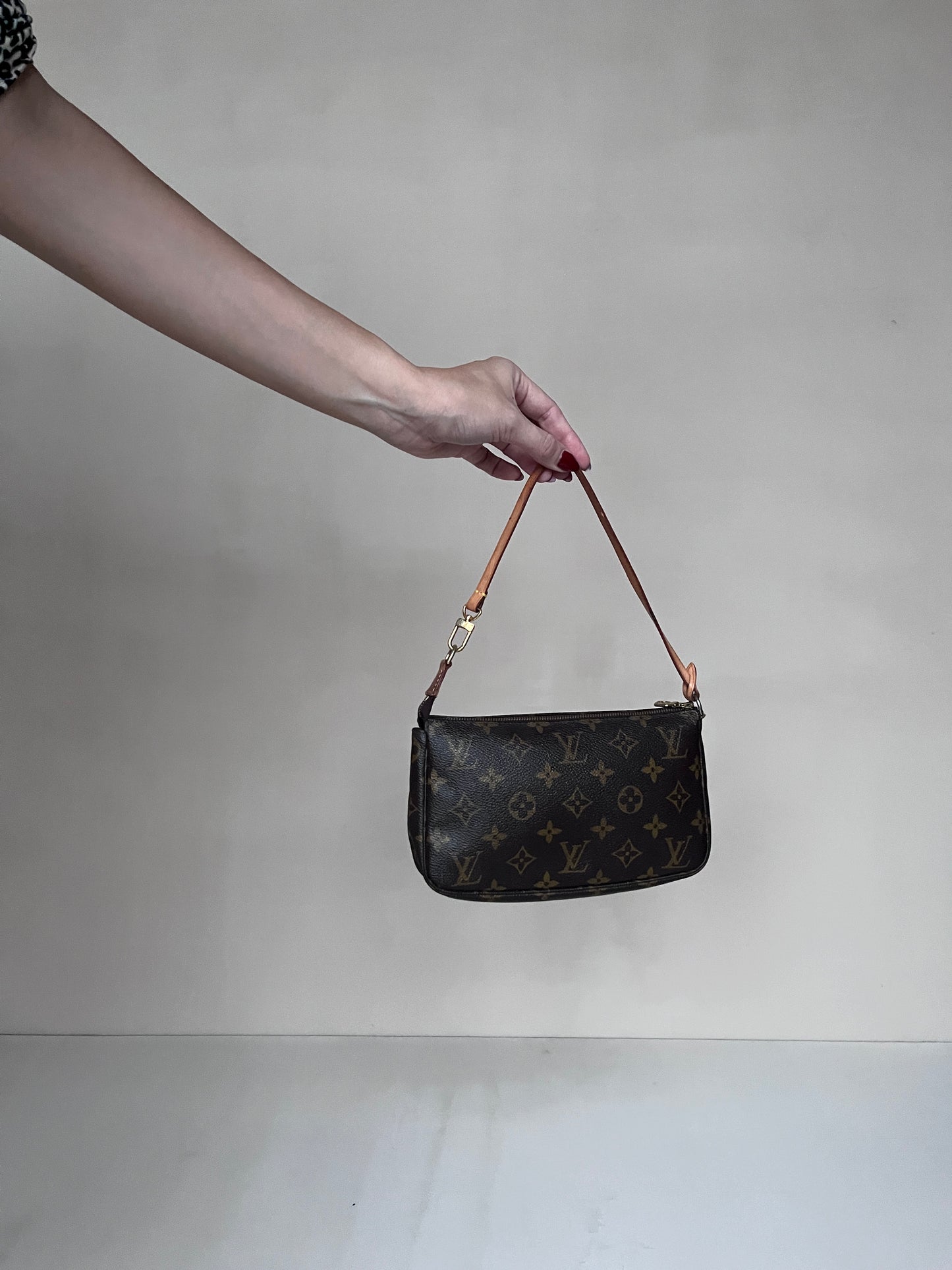 Louis Vuitton Pochette