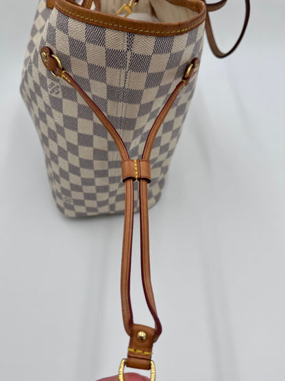 Louis Vuitton Neverfull