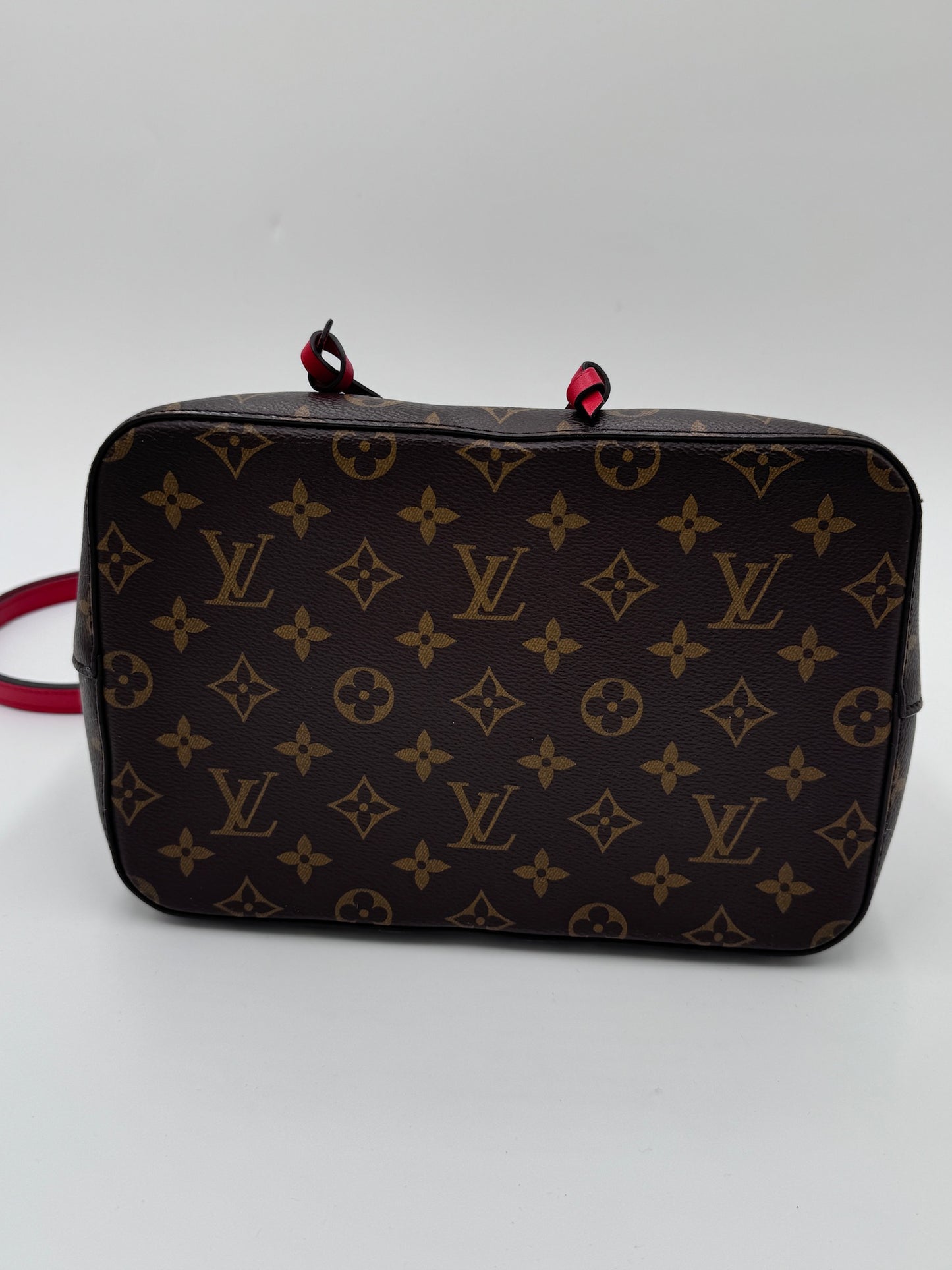 Louis Vuitton Neo Noe