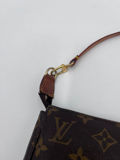 Louis Vuitton Pochette