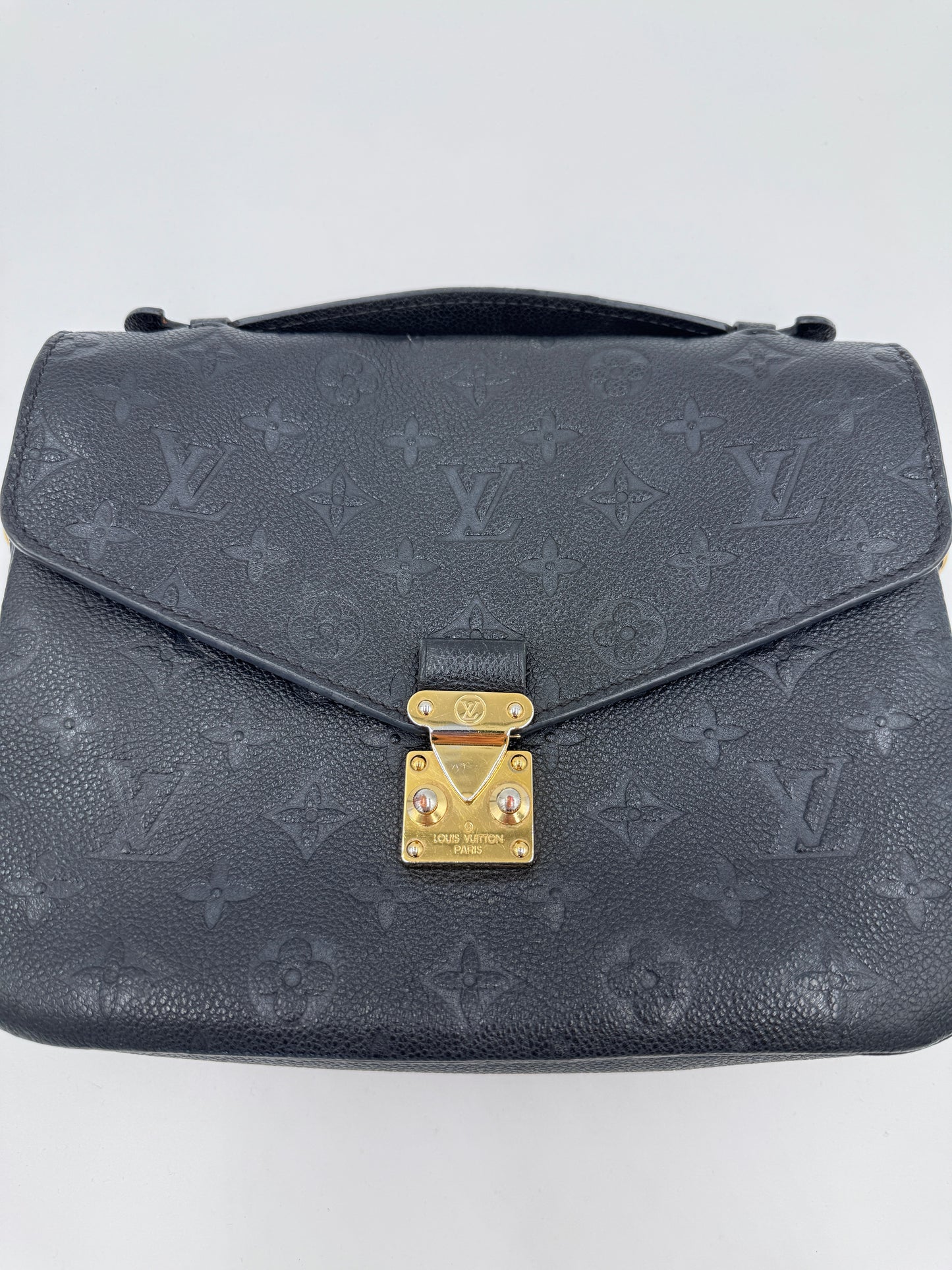 Louis Vuitton Pochette Metis