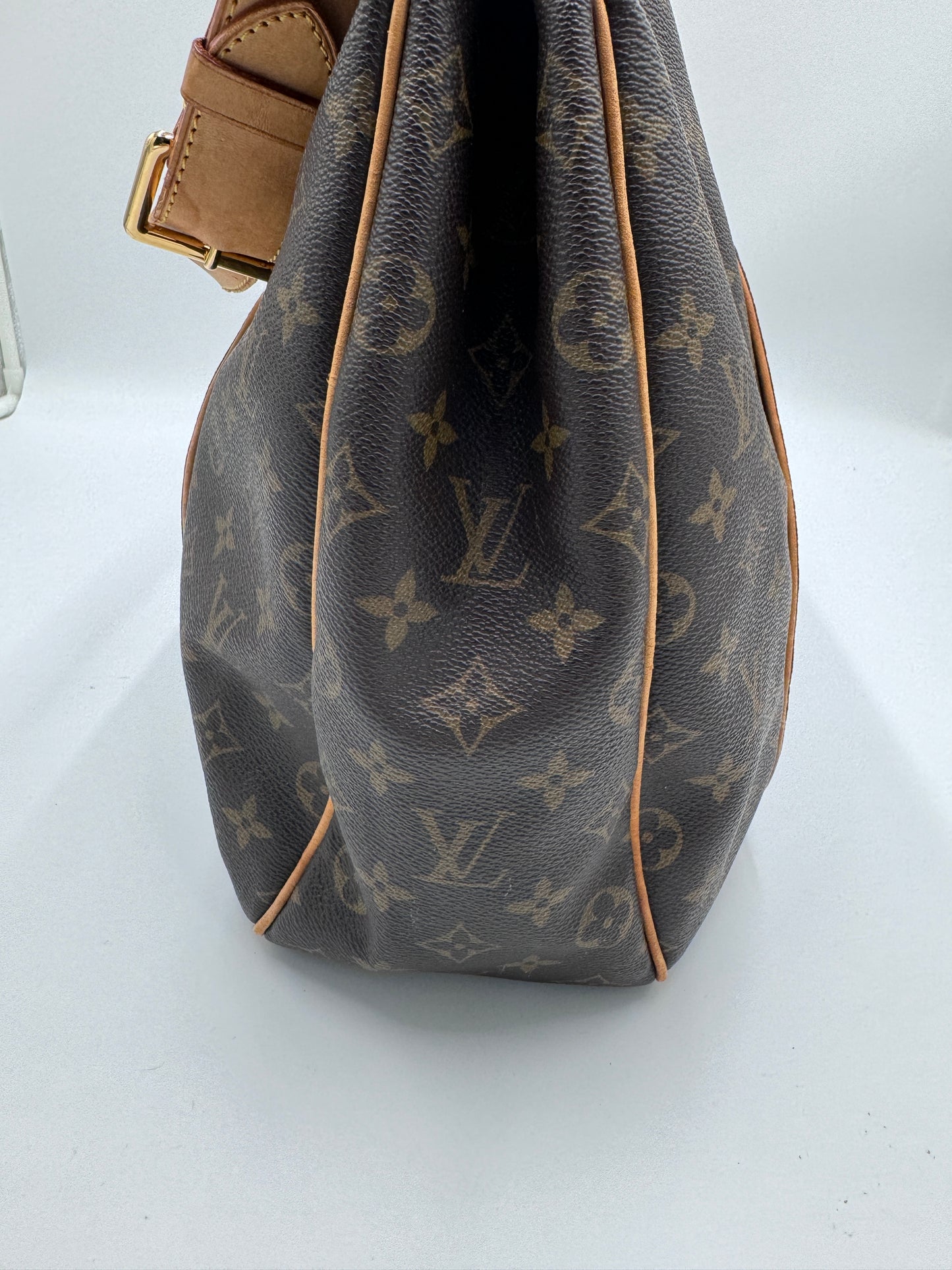 Louis Vuitton Galliera