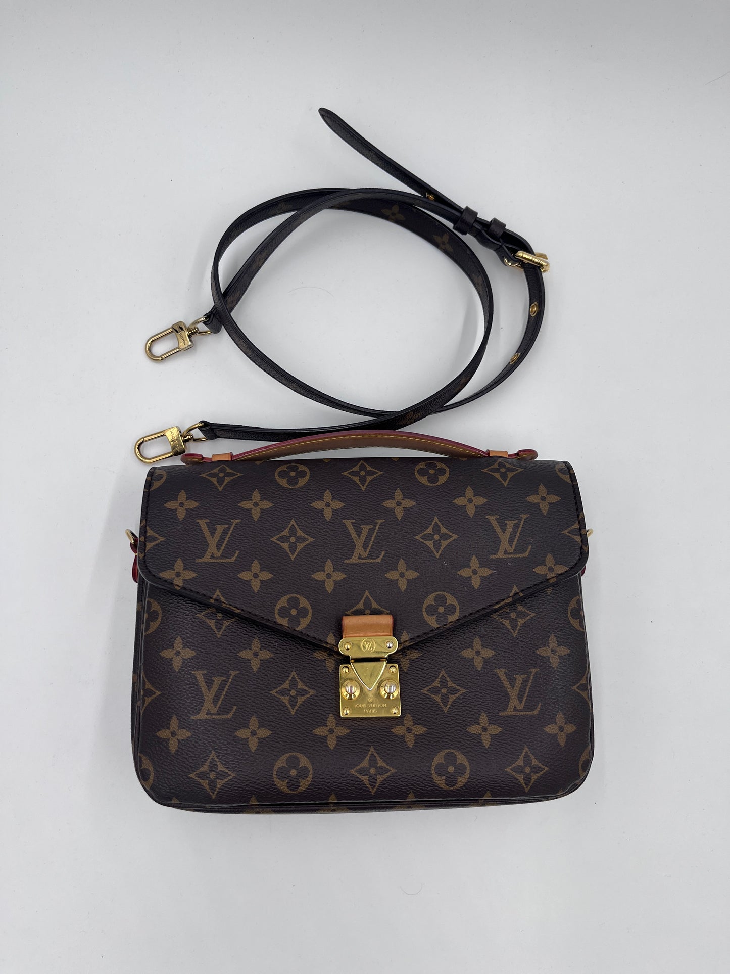 Louis Vuitton Pochette Metis