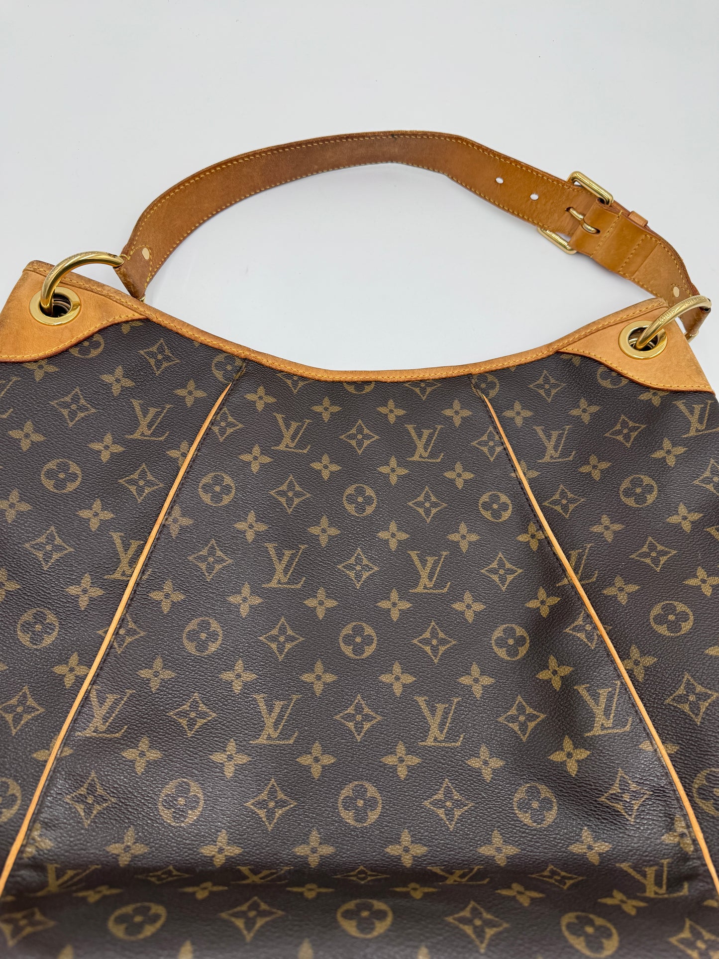 Louis Vuitton Galliera