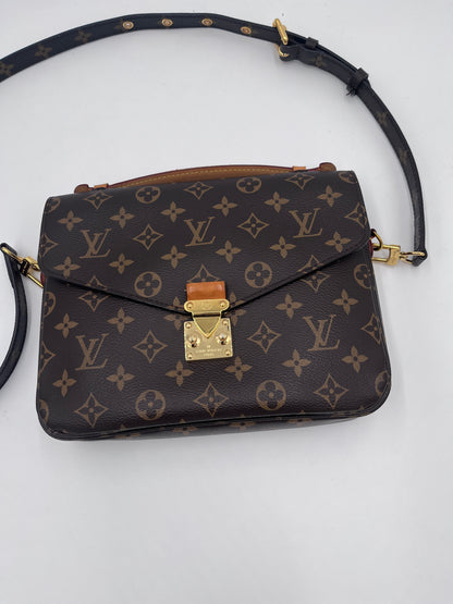 Louis Vuitton Pochette Metis