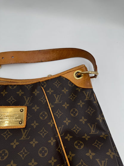 Louis Vuitton Galliera