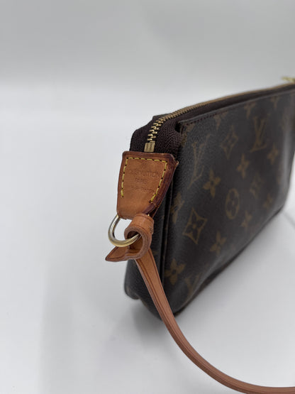 Louis Vuitton Pochette