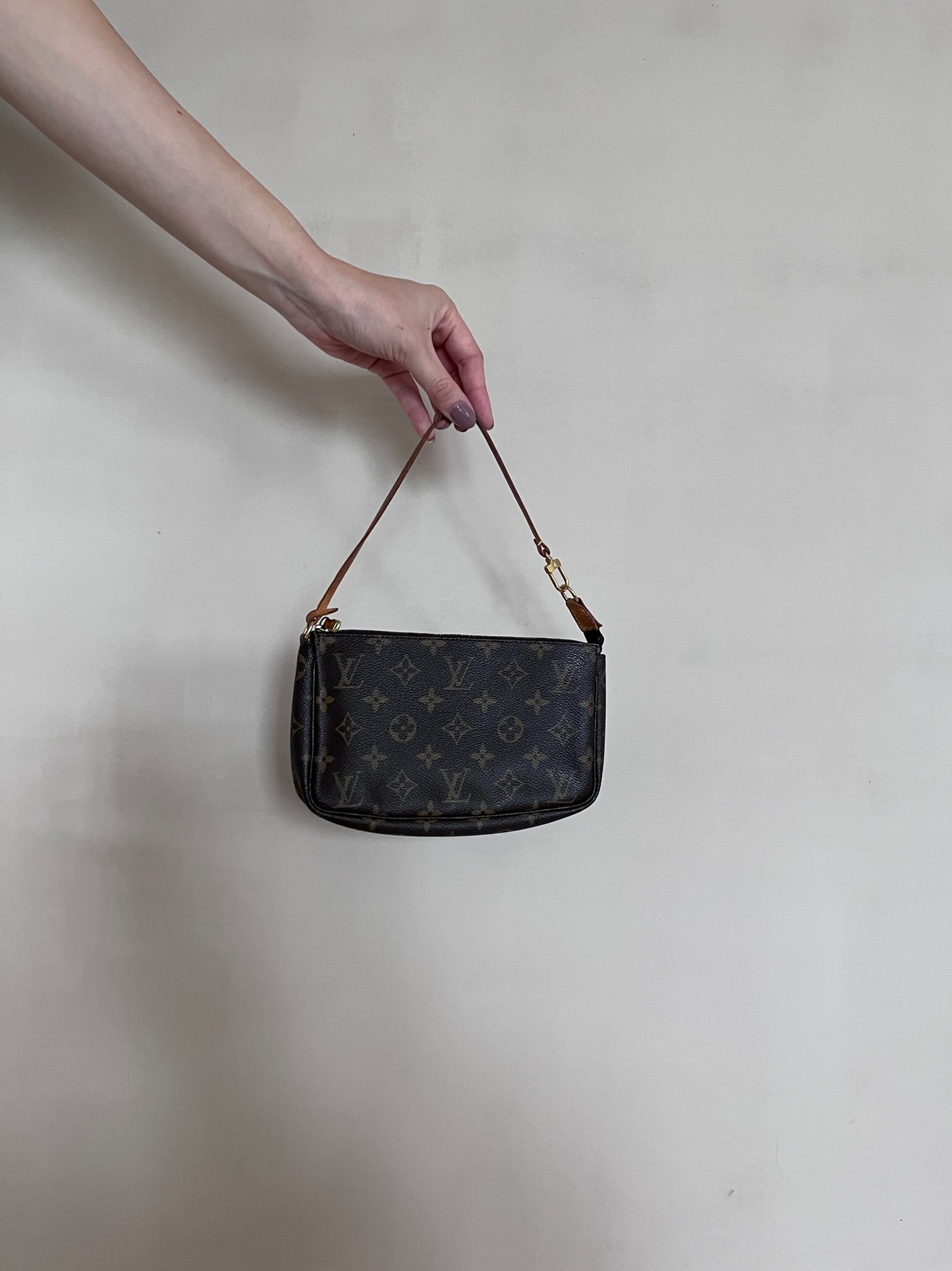 Louis Vuitton Pochette