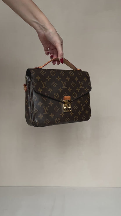 Louis Vuitton Pochette Metis