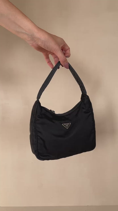 Prada Re Edition 2000 Shoulder Bag