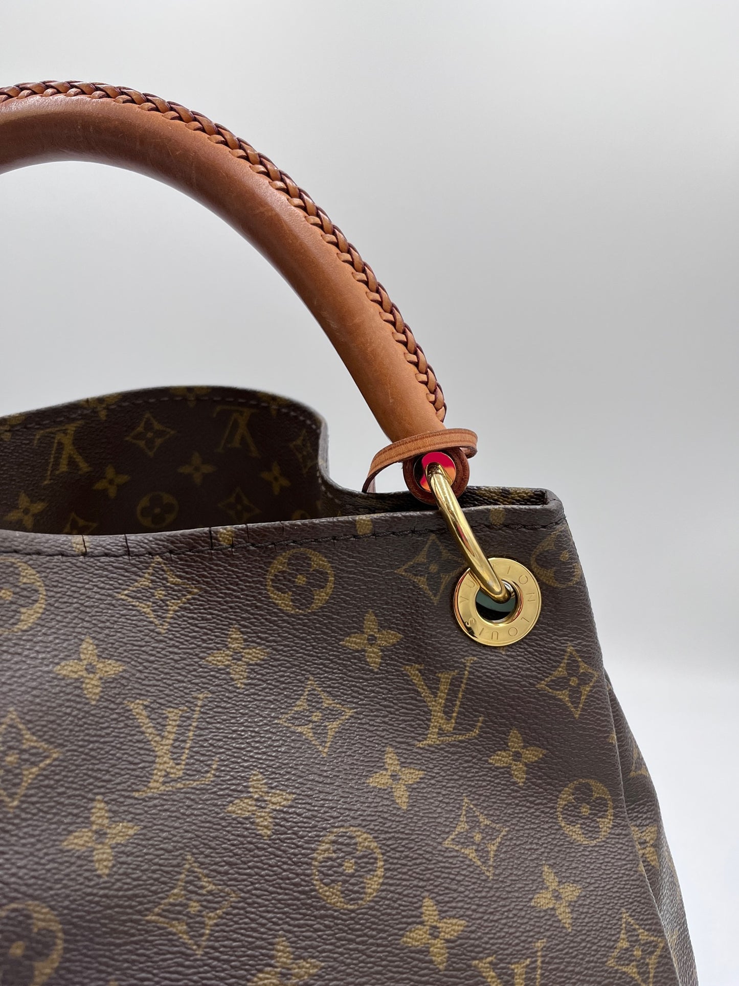 Louis Vuitton Artsy