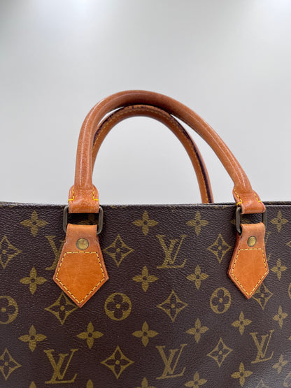 Louis Vuitton Sac Plat