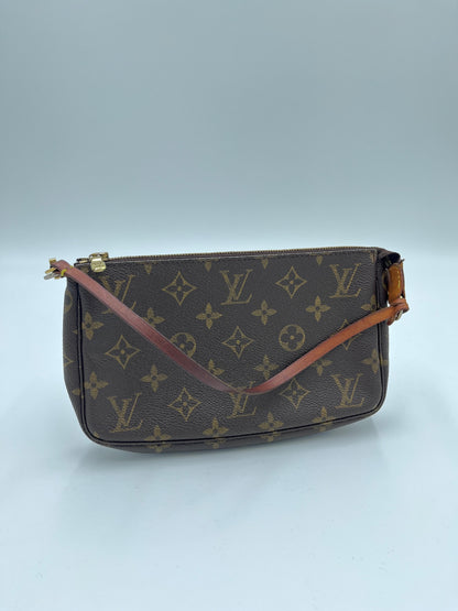 Louis Vuitton Pochette