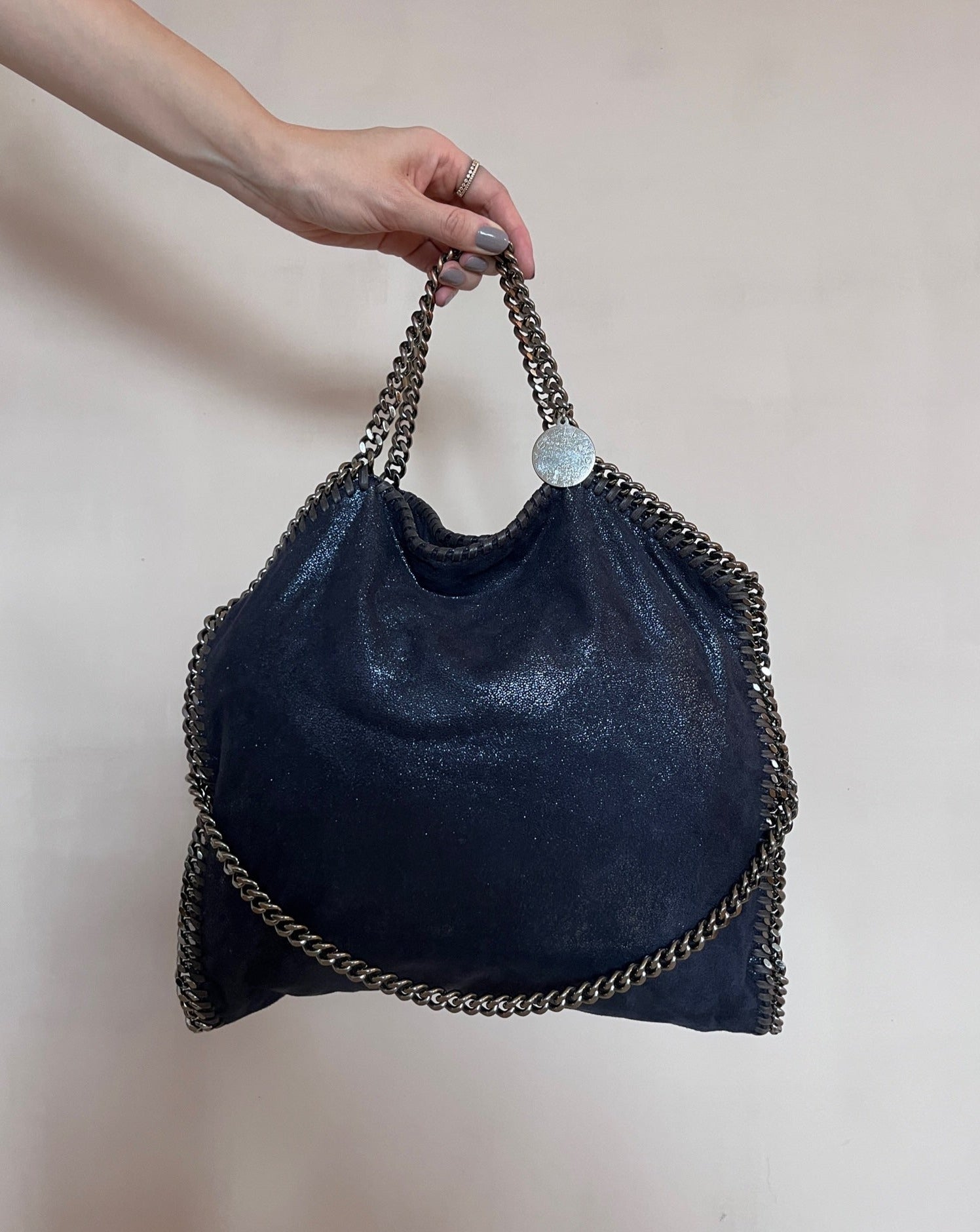 Stella McCartney Falabella Tragweisen