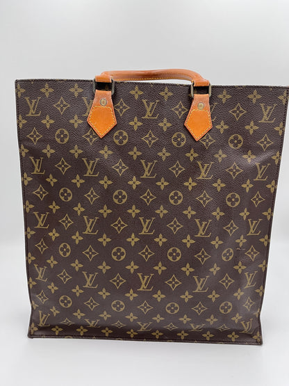 Louis Vuitton Sac Plat