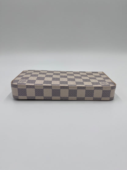 Louis Vuitton Pochette Félice Damian Azur