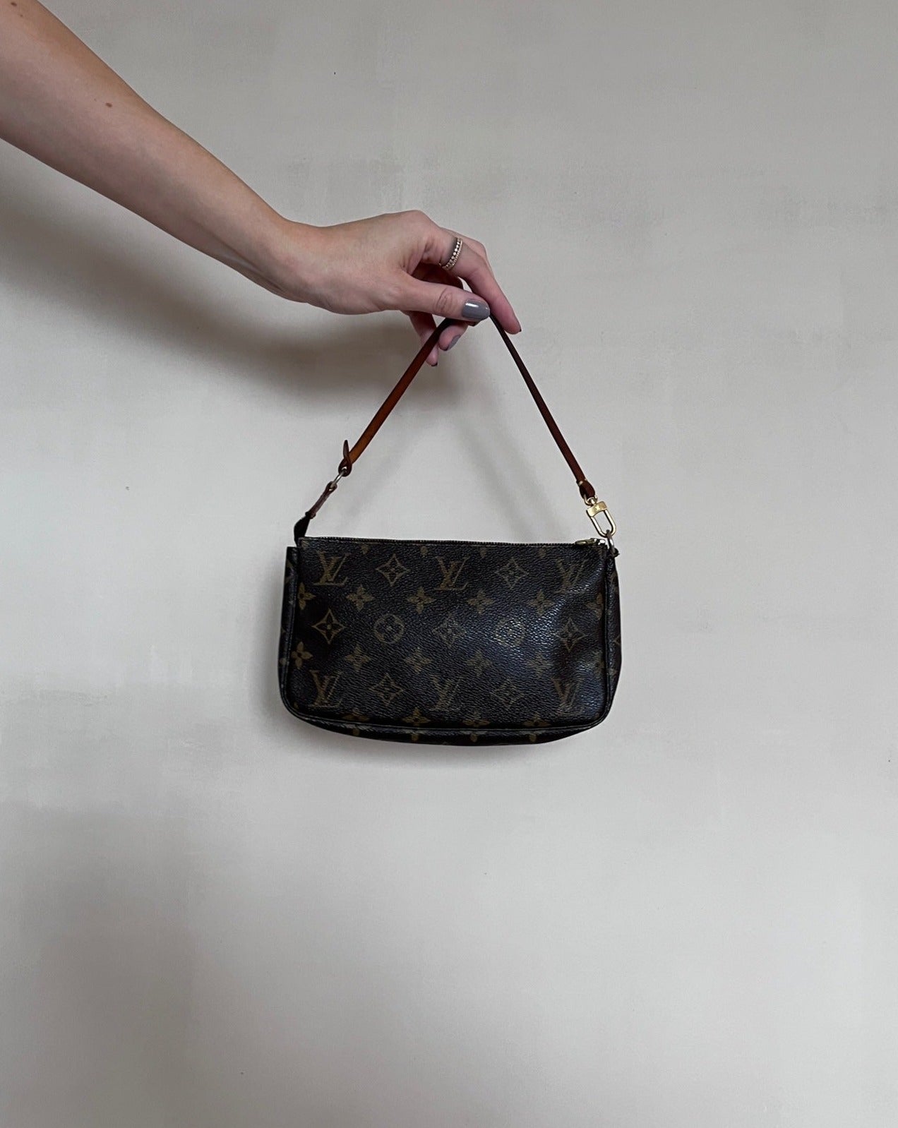 Louis Vuitton Pochette